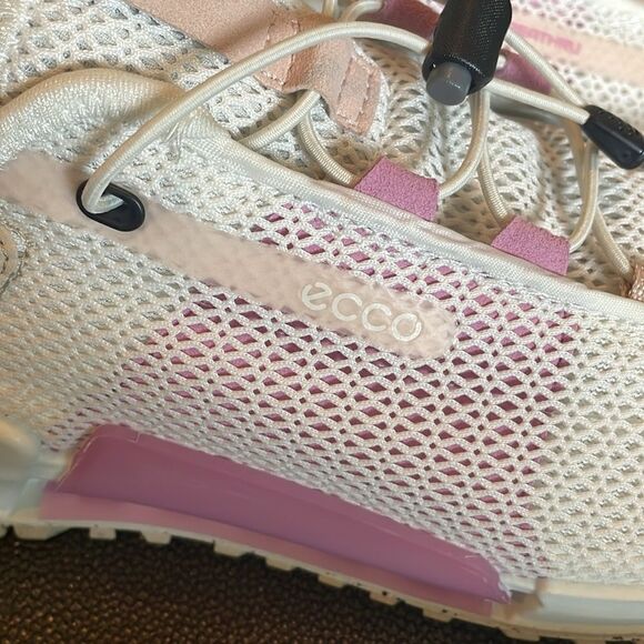 Ecco Biom 2.0 Phorene cream/ pink sneakers size 10-10.5 - Picture 5 of 8